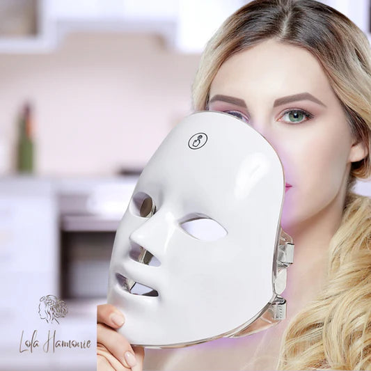 Replongez dans la jeunesse : Le masque LED, votre allié beauté